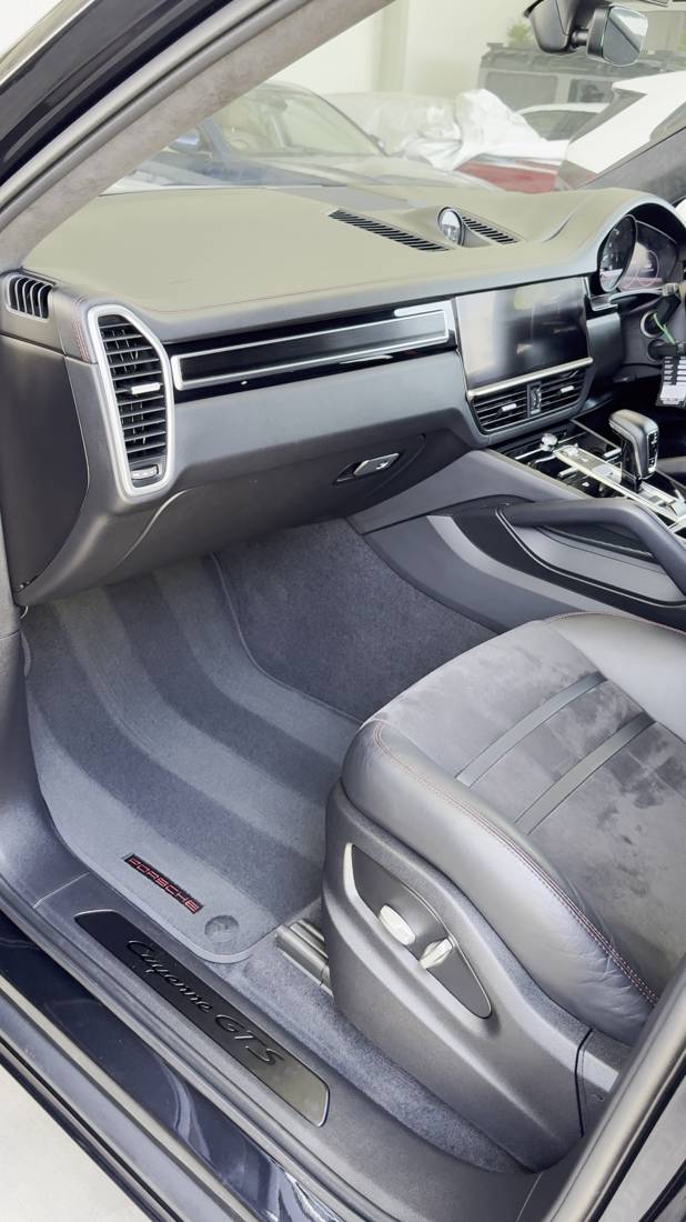 Porsche Cayenne GTS interior before detailing